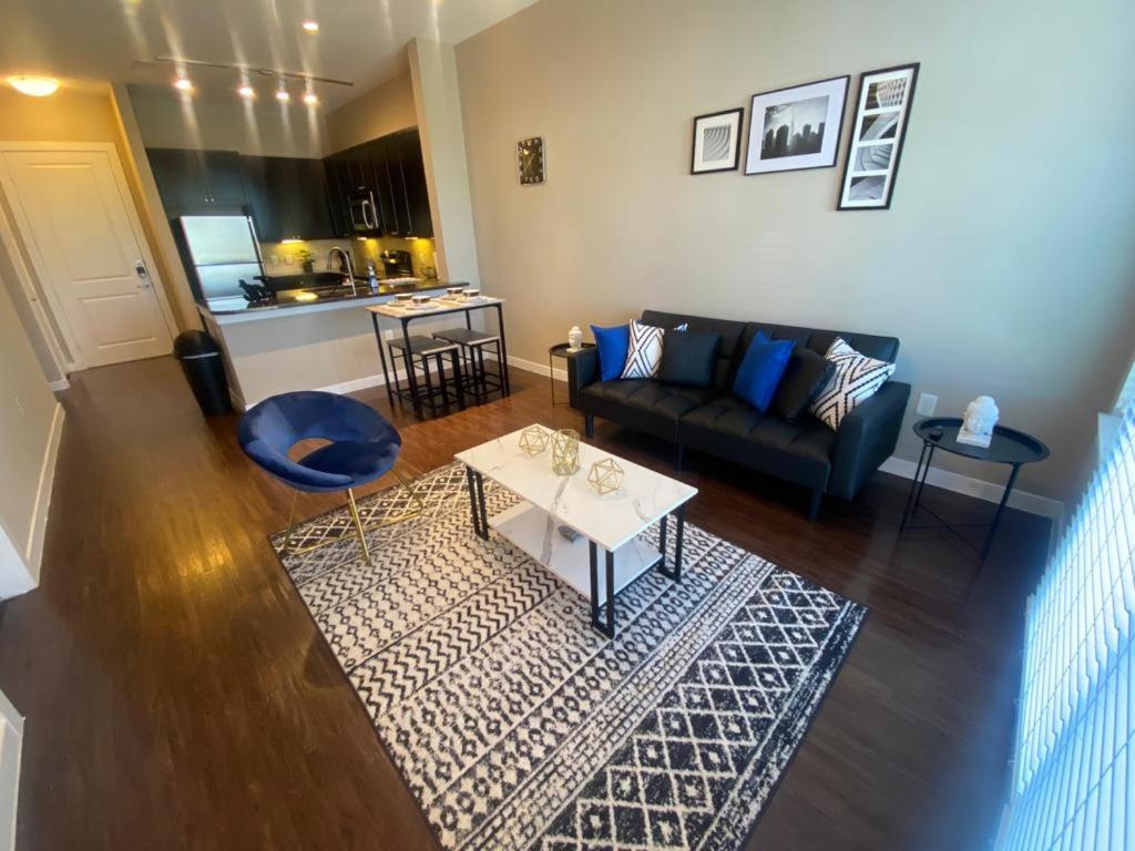 Luxury 1Br Condo Wbalcony - Galleriariver Oak 休斯敦 外观 照片